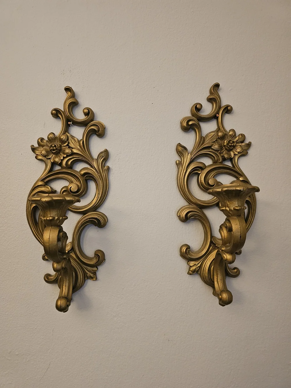 Homco pair ornate